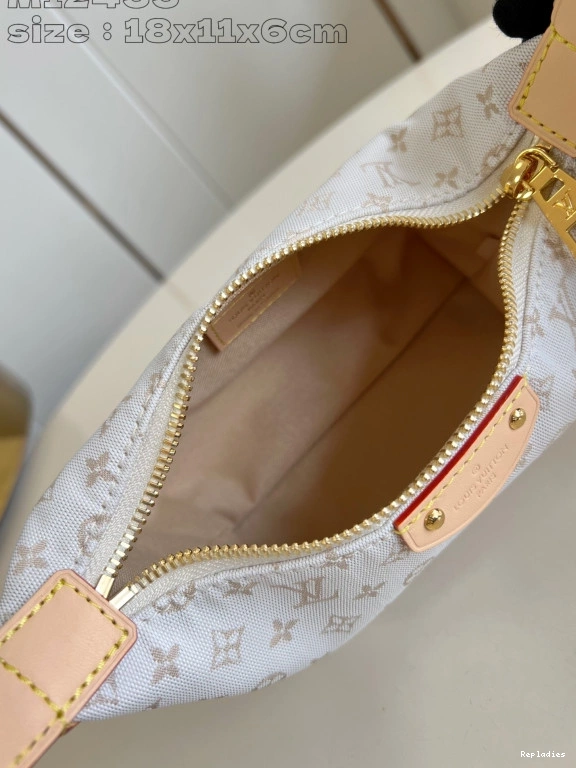 Repladies Vuitton Louis Pochette Hills 0724